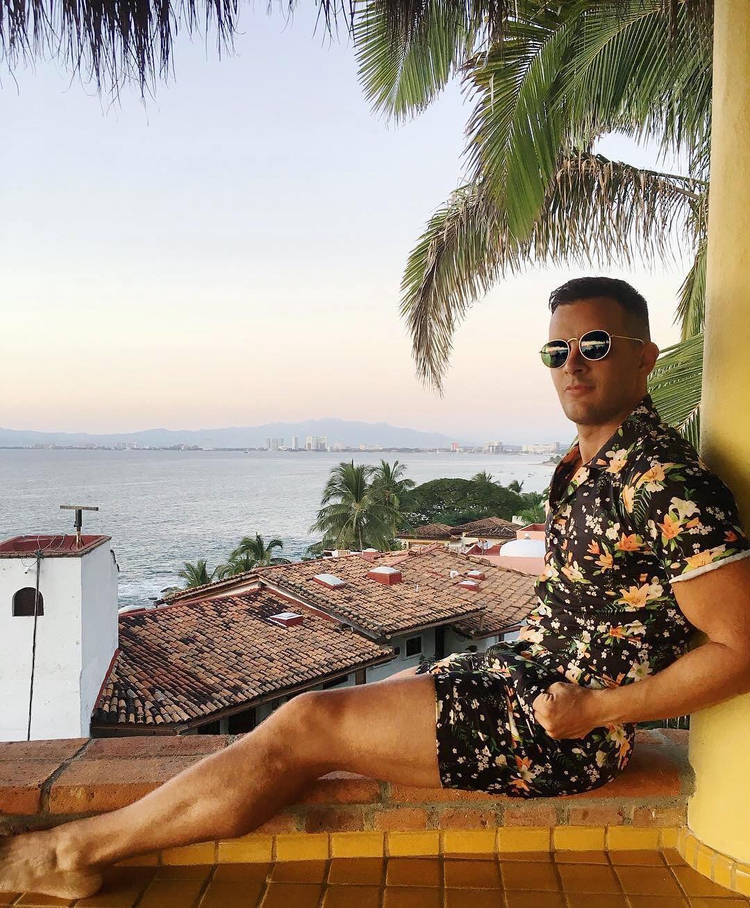 Male Romper Guide: Style, Trend, and Wearability -  RomperJack