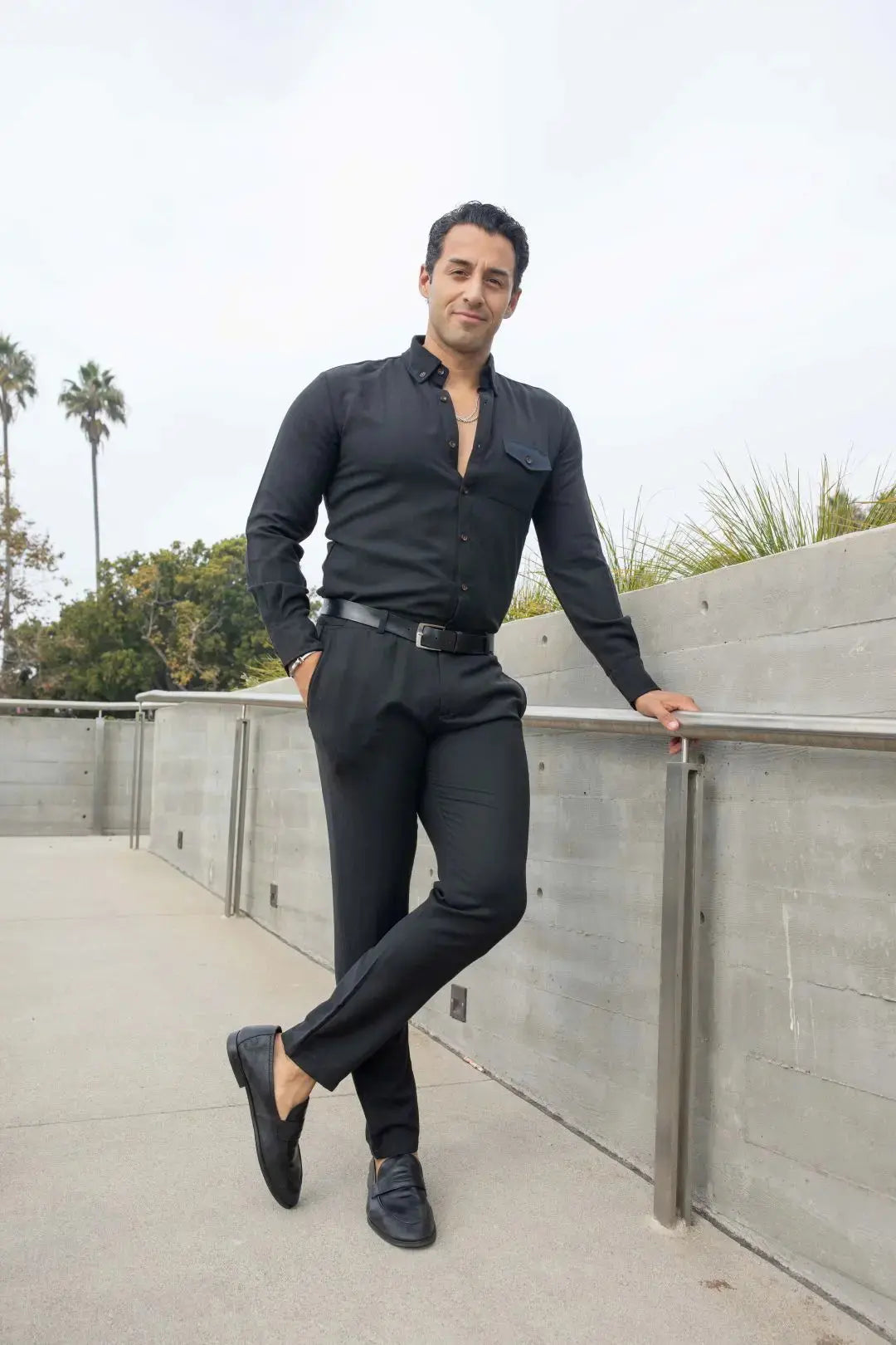 MADE FOR MEN WHO DON'T DRESS LIKE EVERYONE ELSE.